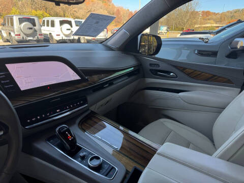 2022 Cadillac Escalade Sport Platinum