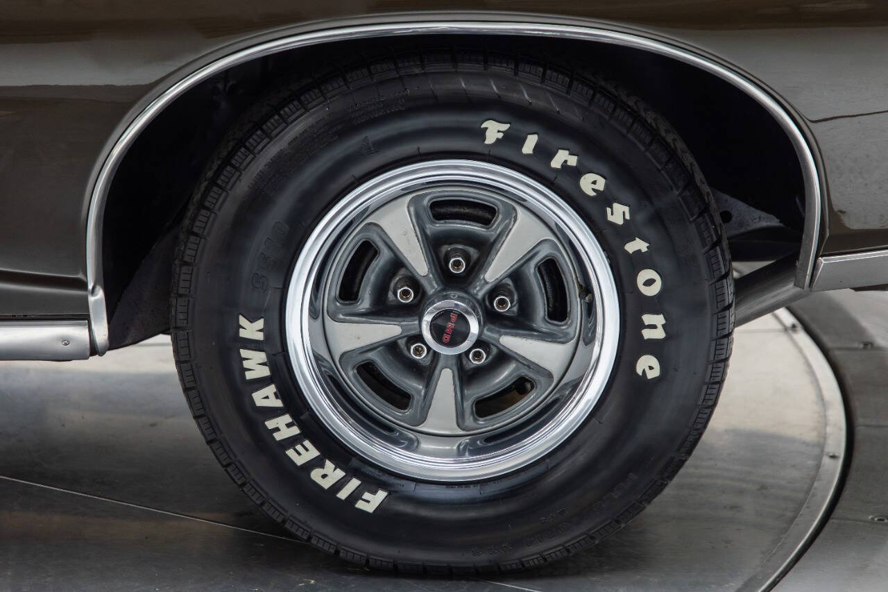 1969 Pontiac GTO 17