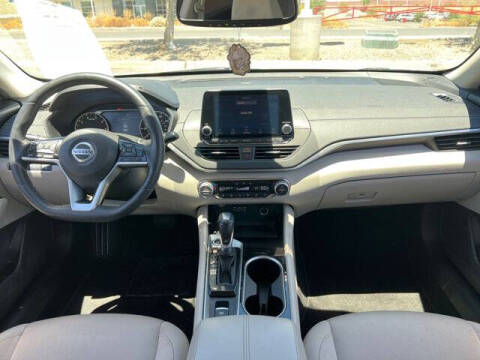 2020 Nissan Altima 2.5 SV
