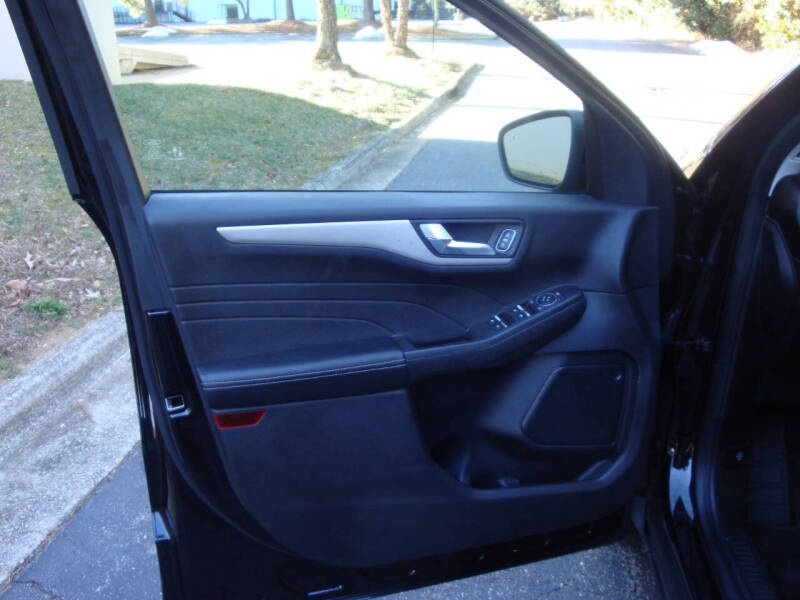 2021 Ford Escape SE