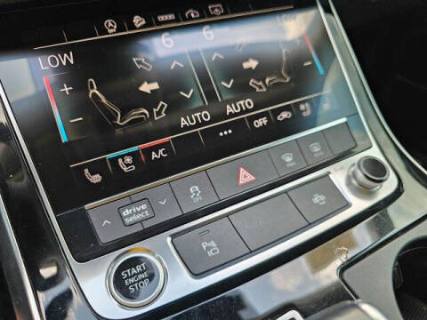 2022 Audi Q8 quattro Premium Plus 55 TFSI