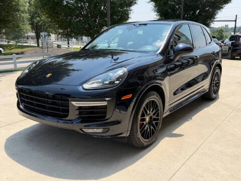 2016 Porsche Cayenne GTS