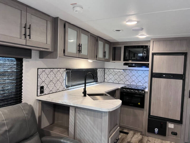 2022 Coleman Lantern