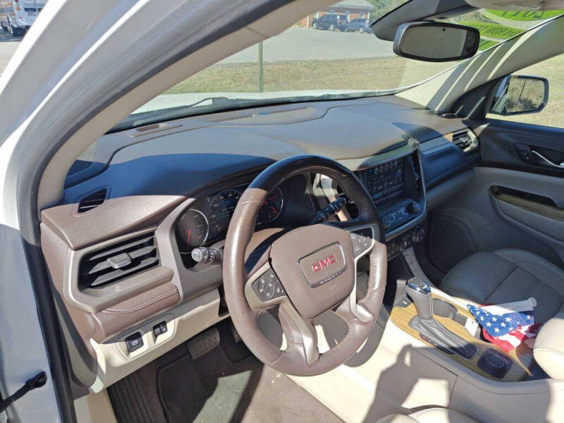 2017 GMC Acadia Denali