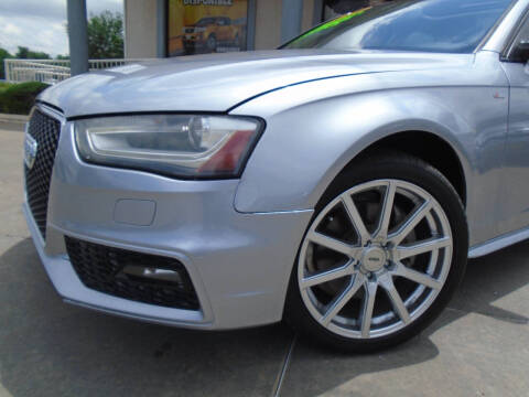 2016 Audi A4 2.0T quattro Premium