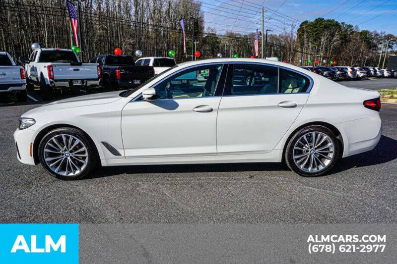 2022 BMW 5 Series 530i