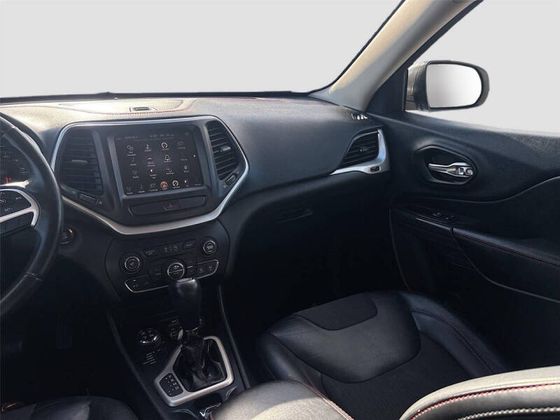 2016 Jeep Cherokee Trailhawk