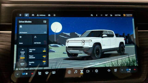 2025 Rivian R1T