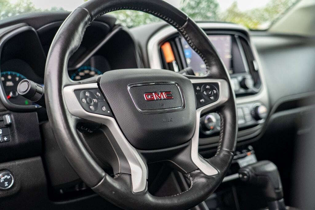 2020 GMC Canyon for sale at Auto Destination in Puyallup, WA