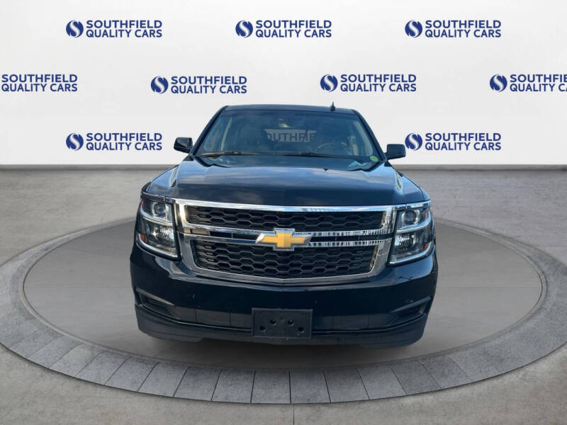 2017 Chevrolet Tahoe LT photo 8