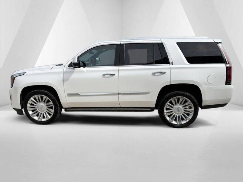 2020 Cadillac Escalade Platinum