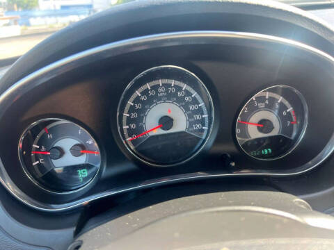 2012 Chrysler 200 Touring