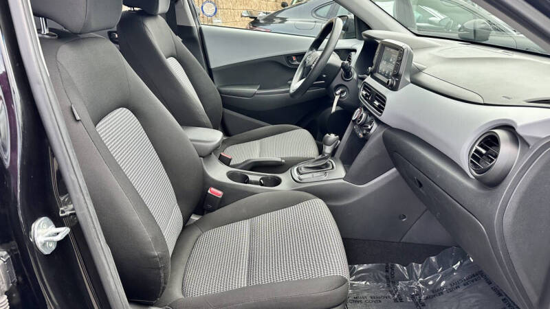 2021 Hyundai Kona SE