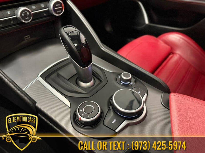 2019 Alfa Romeo Giulia Ti Sport