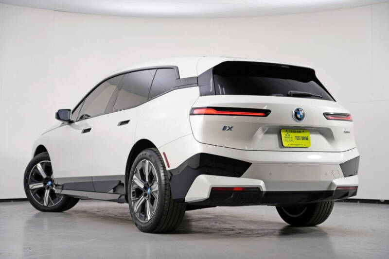2024 BMW iX xDrive50