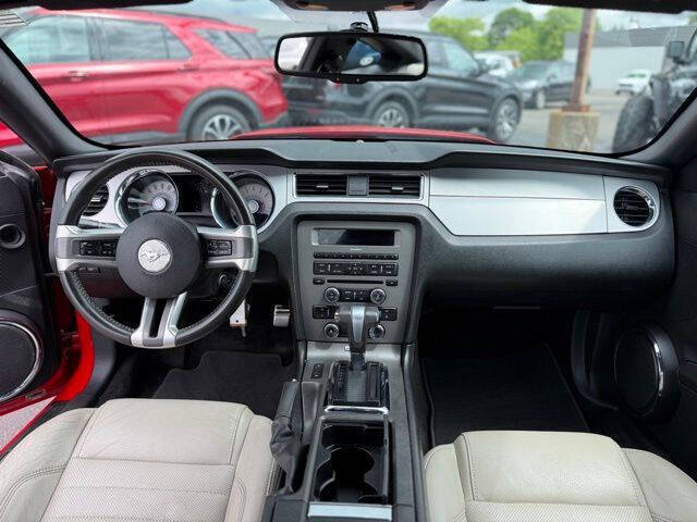 2012 Ford Mustang V6 Premium