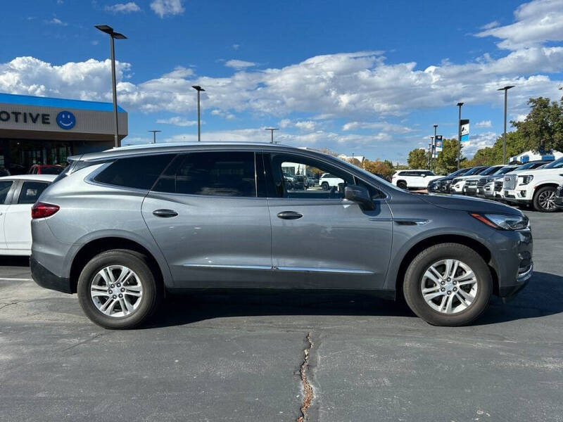 2019 Buick Enclave Essence