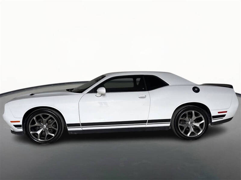 2017 Dodge Challenger SXT