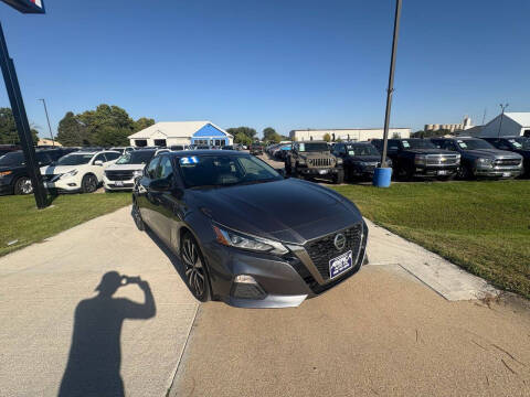 2021 Nissan Altima 2.5 SR