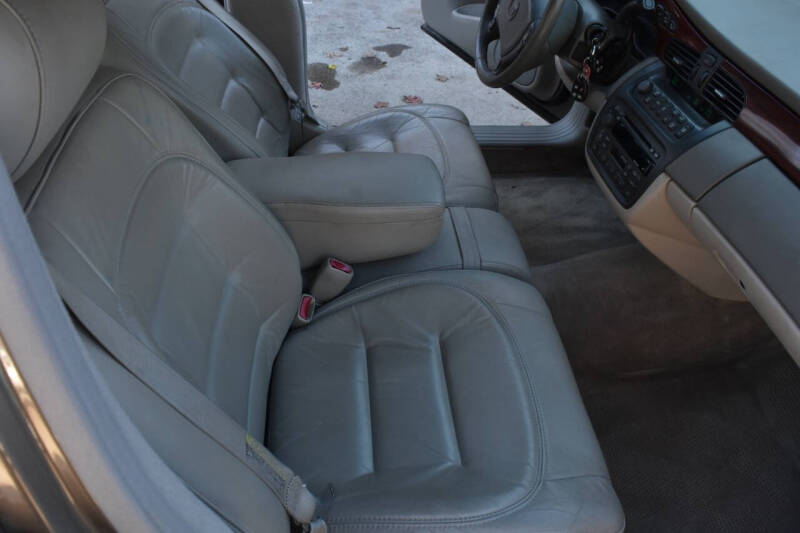 2003 Cadillac DeVille