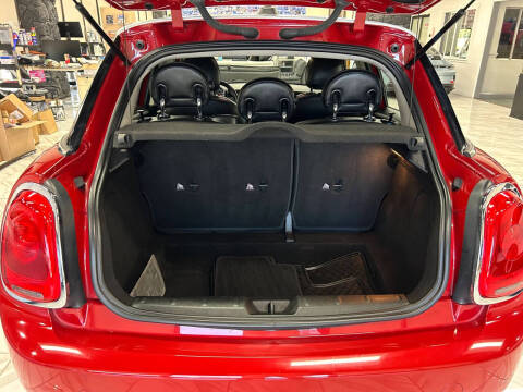 2015 MINI Hardtop 4 Door Cooper