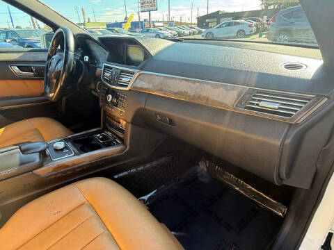 2010 Mercedes-Benz E-Class