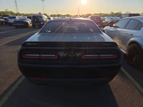 2015 Dodge Challenger SRT Hellcat