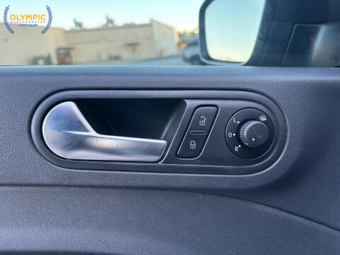 2014 Volkswagen Beetle 1.8T Entry PZEV