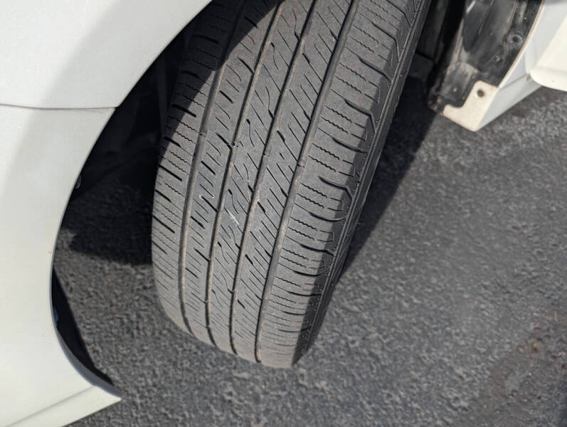 2012 Toyota Prius Three