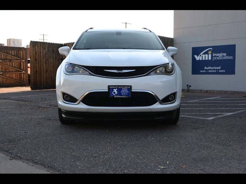 2018 Chrysler Pacifica Touring L