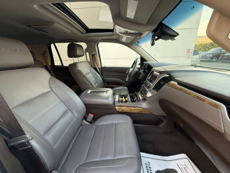 2017 GMC Yukon Denali