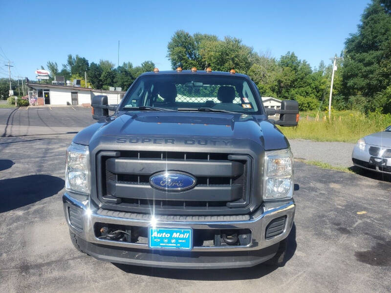 2013 Ford F-250 Super Duty Lariat photo 2