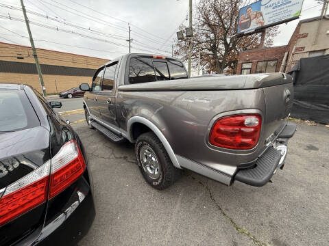 2002 Ford F-150 Lariat