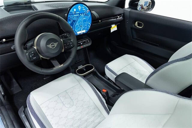 2026 MINI Hardtop 2 Door Cooper S Signature Trim