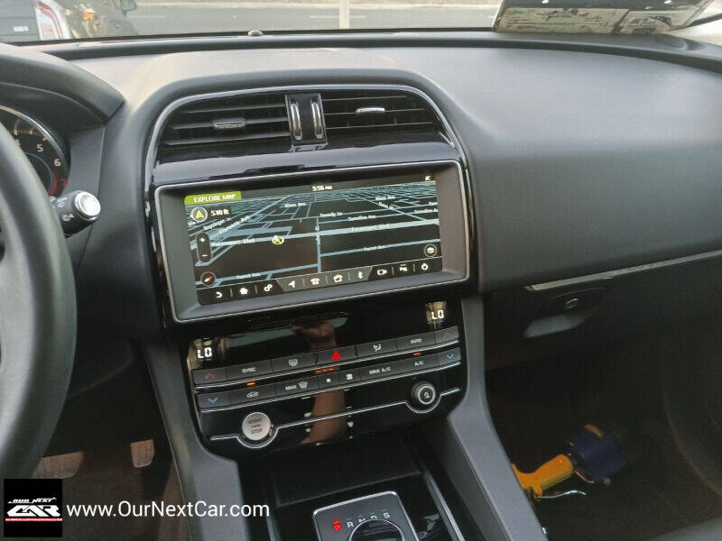 2020 Jaguar F-PACE 25t Premium