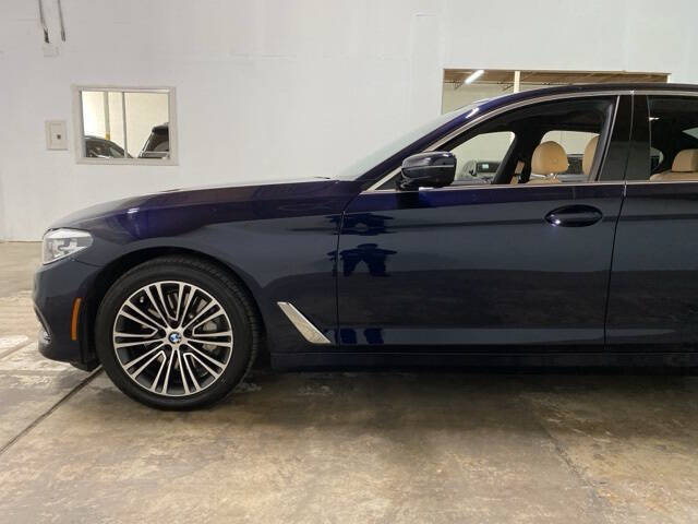 2020 BMW 5 Series 530i