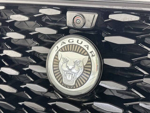 2024 Jaguar F-PACE P250 R-Dynamic S