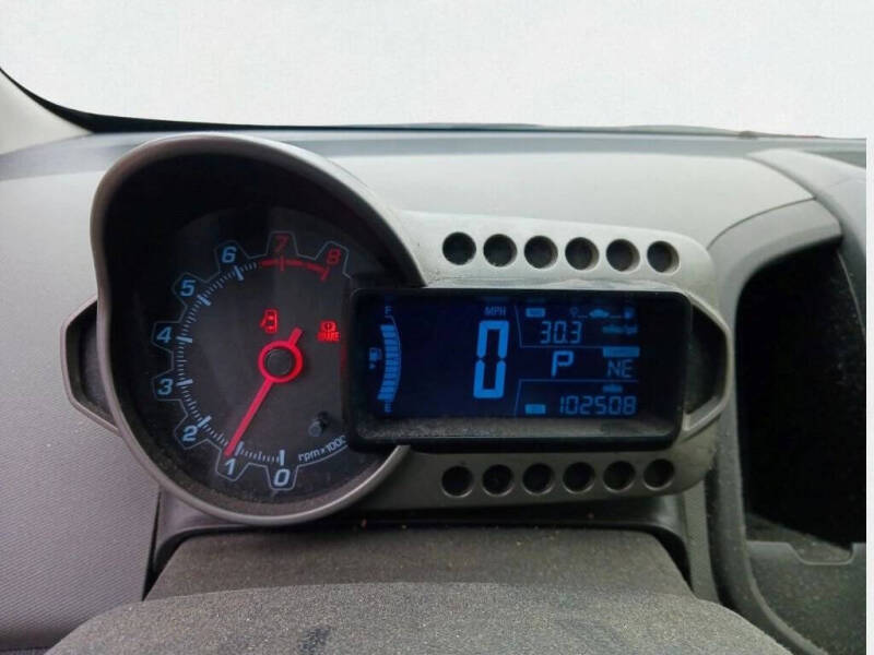 2013 Chevrolet Sonic LS Auto