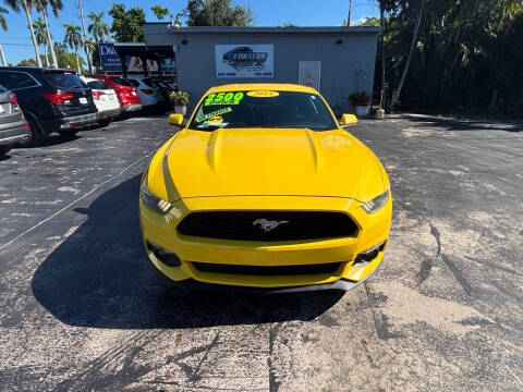 2015 Ford Mustang V6