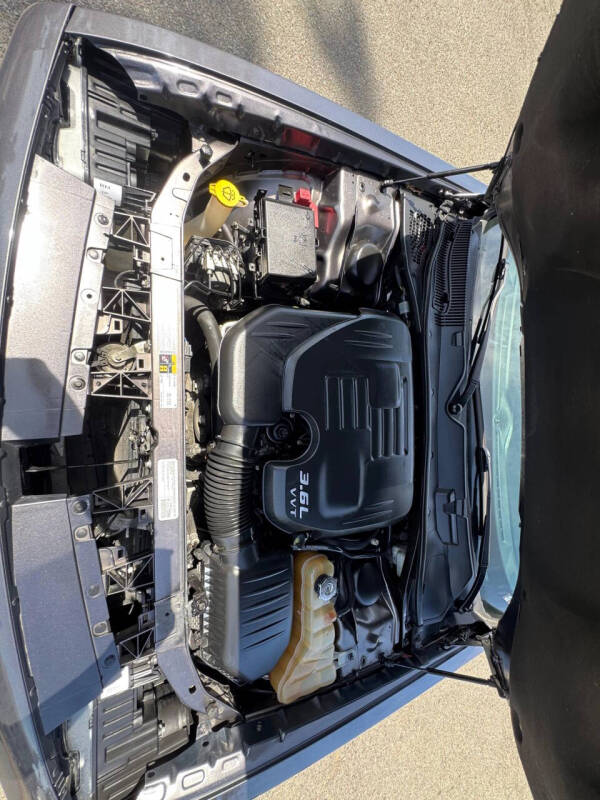 2015 Dodge Challenger SXT