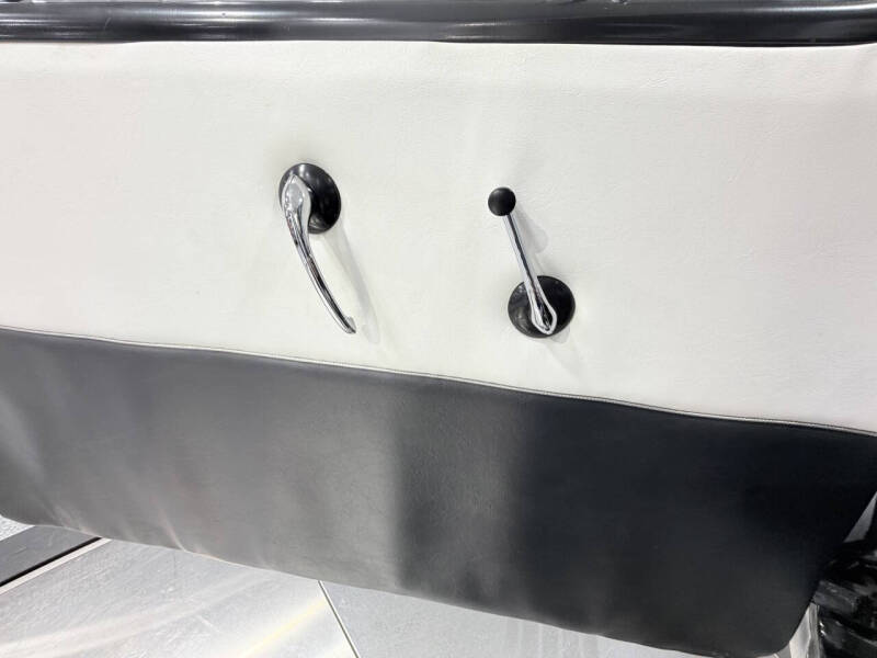 1960 Nash Metropolitan