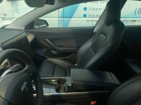 2019 Tesla Model 3 Performance