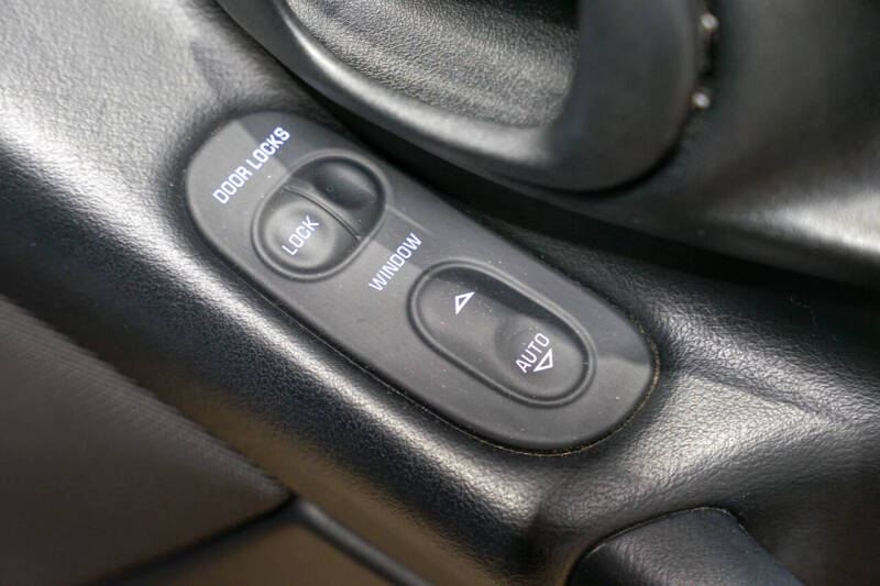 2003 Chevrolet Corvette