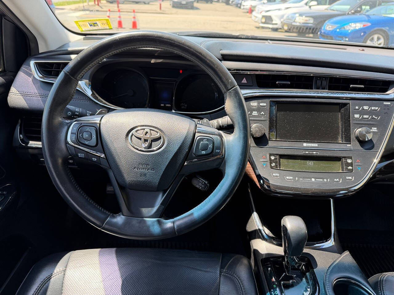 2013 Toyota Avalon 17