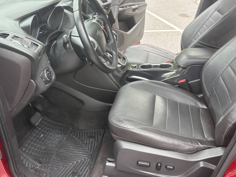 2014 Ford Escape Titanium - Photo 12