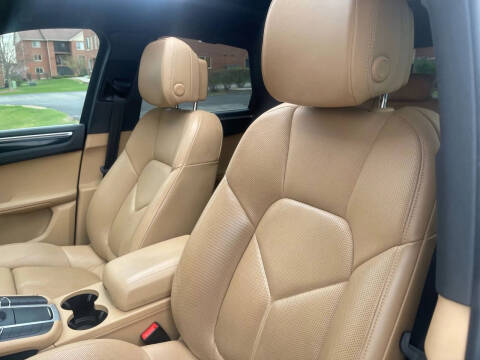 2017 Porsche Macan S