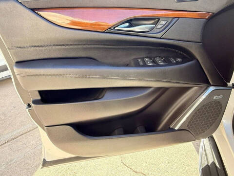 2019 Cadillac Escalade ESV Luxury