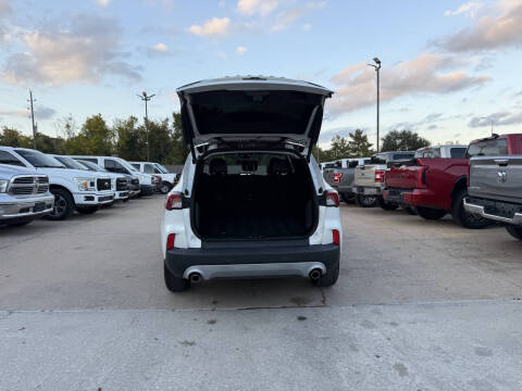 2022 Ford Escape SEL