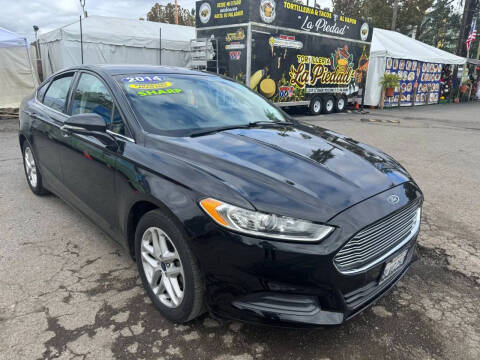 2014 Ford Fusion SE