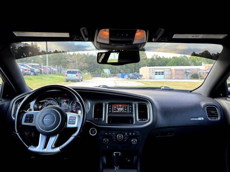 2012 Dodge Charger SRT8 Super Bee
